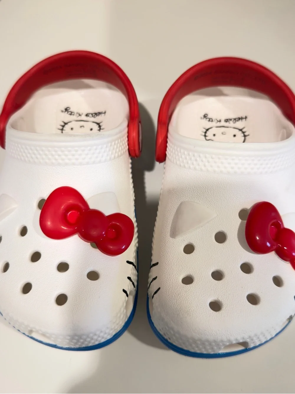 CROCS Kids Hello Kitty